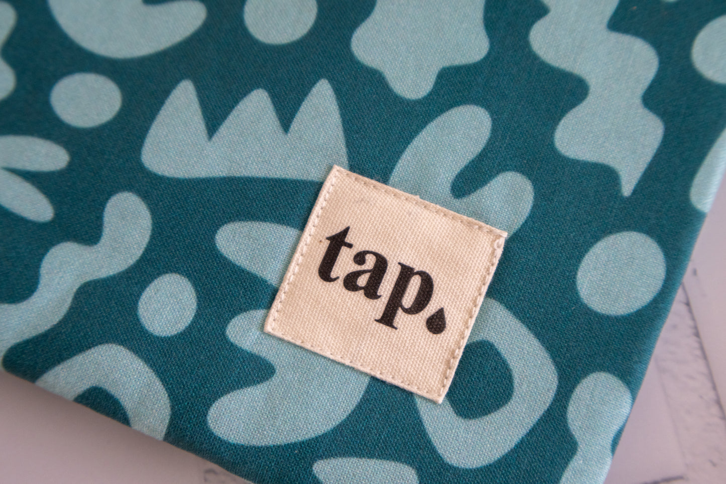 Carry Bag (KIKI & CO x TAP.) Groovy Green image 2