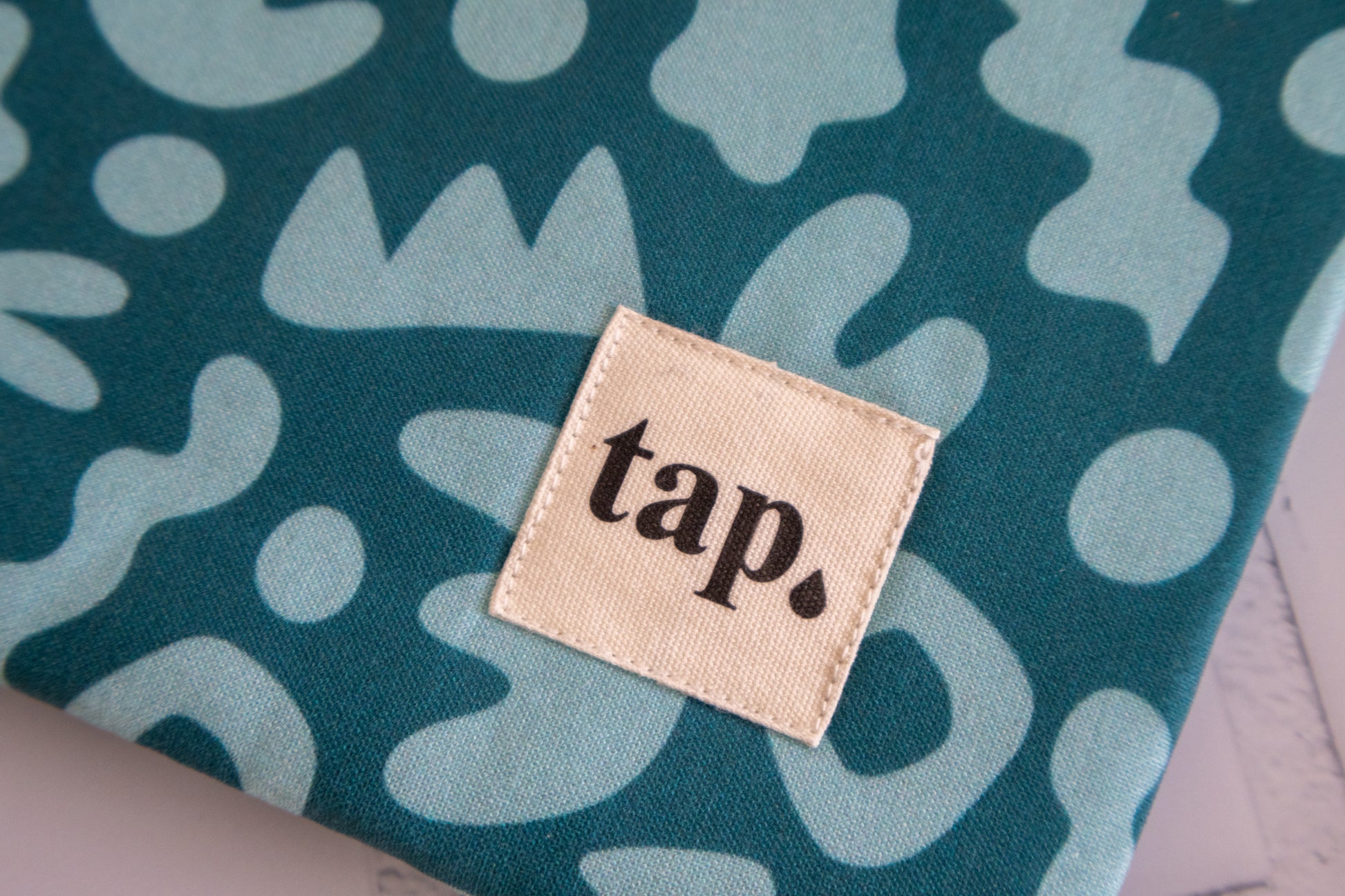 Carry Bag (KIKI & CO x TAP.) Groovy Green image 2